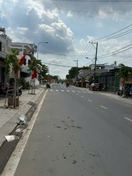NHÀ TRỆT 3 LẦU (4x22) – MẶT TIỀN NHỰA 16M PHẠM THỊ GIÂY, THỚI TAM THÔN, HÓC MÔN