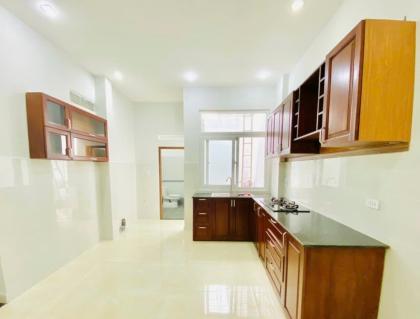 Chỉ 5.9 tỷ TL! 101m², 2 Tầng/6PN, HẺM BA GÁC, Lê Văn Thọ Gò Vấp! Đang cho thuê 168tr/năm!