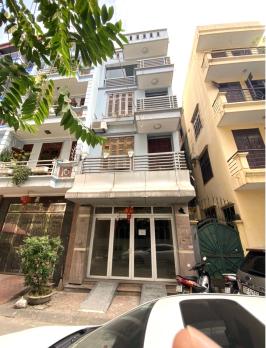 Cho thuê nhà liền kề Văn Quán 80m x 4 tầng giá 18 triệu 0903409888