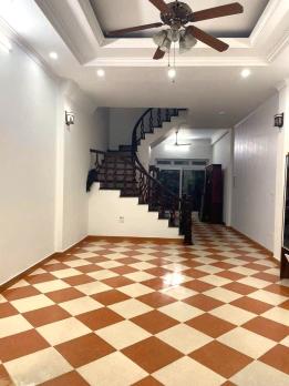 Cho thuê nhà liền kề Văn Quán 80m x 4 tầng giá 18 triệu 0903409888