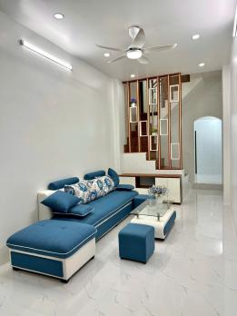 Bán nhà Văn Chương, Tôn Đức Thắng, Đống Đa, nhà đẹp ở luôn, gần phố