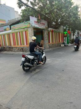 NHÀ MẶT TIỀN HÀ CHƯƠNG, TRUNG MỸ TÂY, QUẬN 12. DÒNG TIỀN KHỦNG