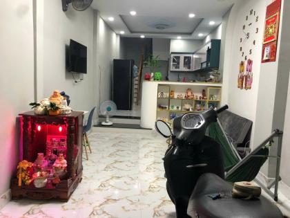 Ở NGAY! Bán Nhà 2 Tầng Xe Hơi Tránh Trường Sa, 35m2, 6 Tỷ TL