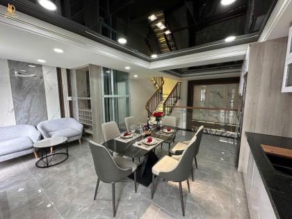 Nhà Đẹp 5Tầng có thang máy 5×10 Phan Huy Ích F12 Gò Vấp 7,XxTỷ