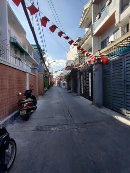 Sát MẶT TIỀN Lê Quang Định, ngang 4,5m, Ô TÔ QUAY ĐẦU, chỉ 5.15 tỷ