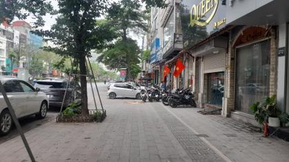 Bán Nhà Mặt Phố Quận Đống Đa 60m6T Hoàn Công 2MT 2 THOÁNG 37,5 Tỷ Xã Đàn.