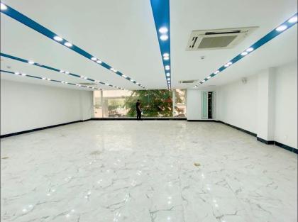 Bán Tòa BUILDING Mặt Phố Phạm Văn Đồng 167/200m, 8Tầng (+Hầm), MT 11m 125 Tỷ
