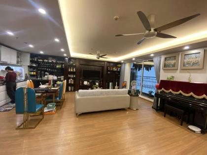Bán Chung Cư Aqua Central 44 Yên Phụ, Diện tích 110m, mặt tiền 8m, giá 14,5 tỷ