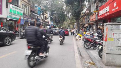 Bán Nhà Mặt Phố Quận Hoàn Kiếm 125m4T MT5,9m Vỉa Hè 1 SỔ 1 CHỦ 78,8 Tỷ Hàng Chiếu.