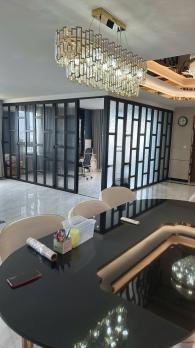 Cho thuê căn hộ THE FLEMINGTON, đường Lê Đại Hành, P.15 Quận 11 : -	Căn lớn: 220m2 - 1PN thường (1NVS)+ 1 PN master rộng