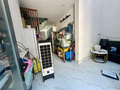 4,4 Tỷ - Chính Chủ - DT 36M2 Ngang 4M , 4 Tầng Với 3PN,2 WC - Nguyễn  Thượng Hiền - PN