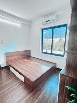 Tập thể Thanh Xuân Bắc, Thanh Xuân, 68m2 full nội thất, 2 mặt thoáng, ô tô đỗ chân cầu thang