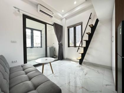 Bán nhà ngõ 118 Vương Thừa Vũ, Diện tích 123m x 7 tầng, mặt tiền 6.8, giá 26.5 tỷ