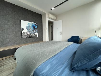 [CHO THUÊ] căn hộ Léman Luxury mặt tiền Nguyễn Đình Chiểu, Quận 3 : Diện tích 100m² - 2 phòng ngủ, 2WC. Giá thuê: 2000$