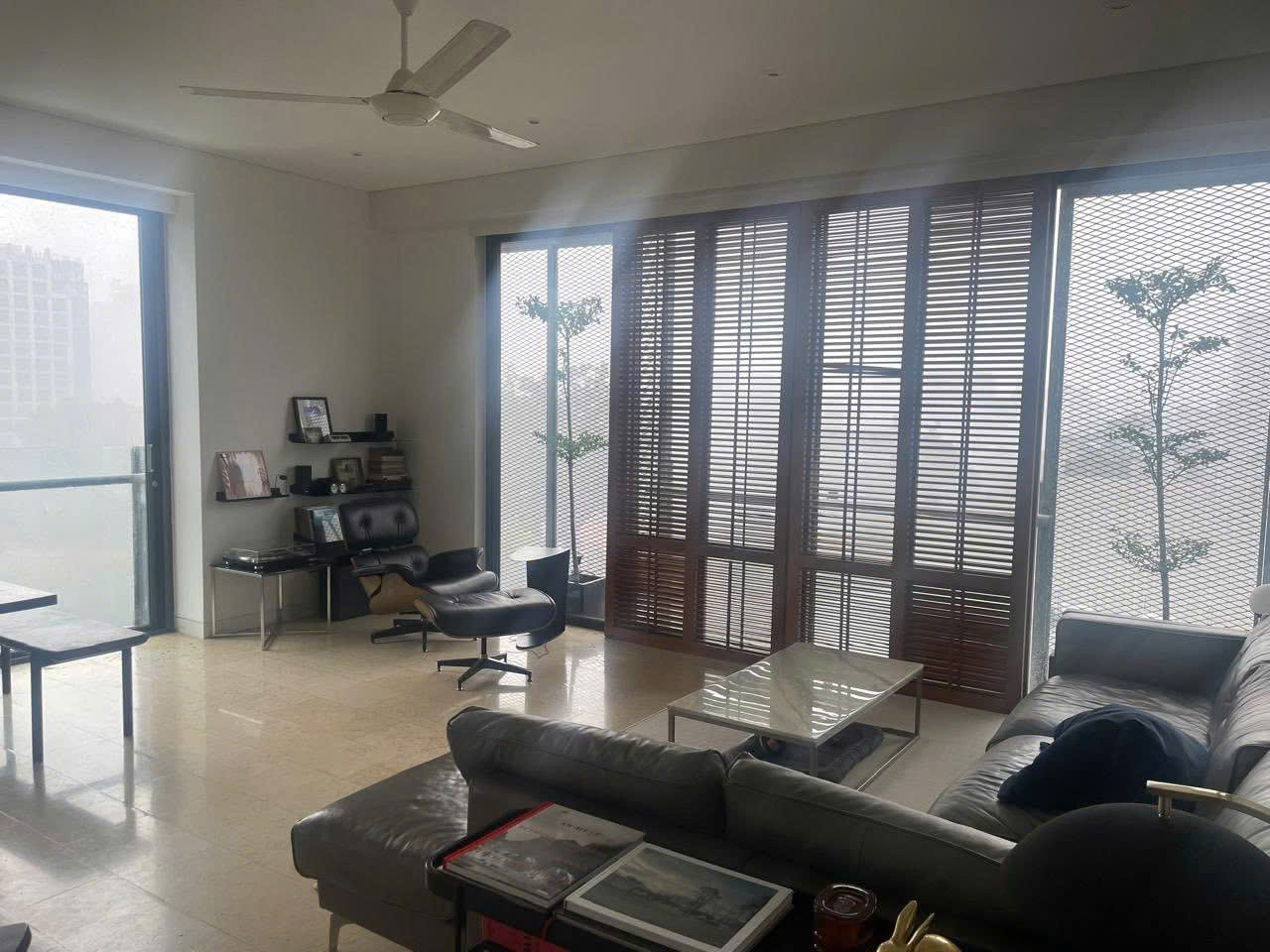 Cần cho thuê nhanh căn hộ Avalon Saigon Apartments, Nguyễn Thị Minh Khai, P. Bến Nghé, Quận 1.  - DT 103m²