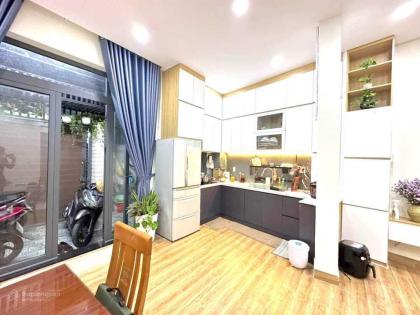 Hẻm xe hơi Tây Thạnh Q.Tân Phú 65m2 3 tầng mới gần Lê Trọng Tấn giá chỉ 5tỷ8