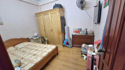 Bán nhà Nguyễn Lương Bằng, Đống Đa, nhà đẹp dân xây, mặt tiền rộng, ngõ thông