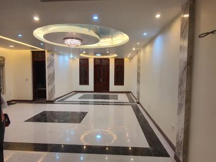 Cho Thuê Tòa VĂN PHÒNG Cầu Giấy, Phạm Hùng, 100m, 7T, TM, Thông sàn