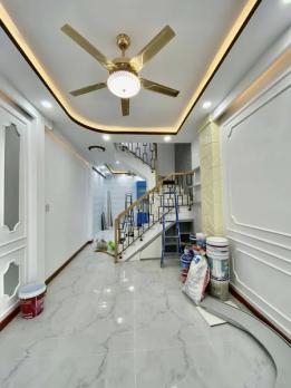 Nhà Đường Ngô Gia Tự Phường 4 Quận 10.