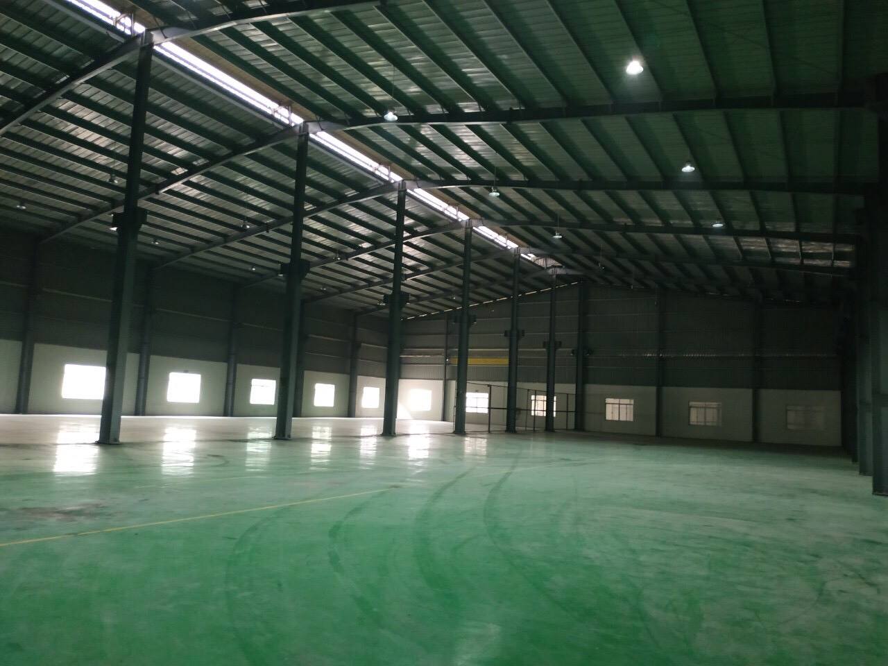 Cần cho thuê một số kho xưởng 800m2, 1000m2, 2300m2 và 5000m2 đường Tân Thới Nhất 8, Q.12