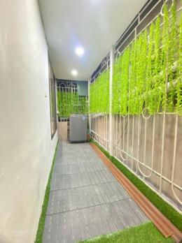 Bán gấp căn hộ 2PN, 2WC full nội thất tại Thi Sách, Hai Bà Trưng, 65m2, giá 4.85 tỷ. LH: 0366 051