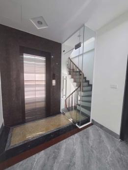Bán nhà Phạm Văn Đồng, 47m2, phân lô, ô tô, nội thất lung linh,  nhỉnh 8tỷ.