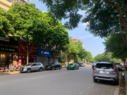 Cần Bán Gấp Trong Tuần Toà Nhà 7 tầng Thang Máy Mặt Phố TT Quận Cầu Giấy  - Diện tích 60m - Mặt tiền 6m GIÁ 33,5 TỶ