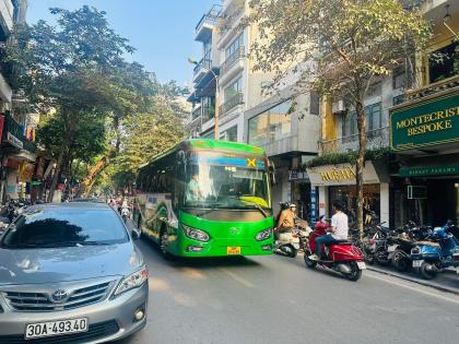 Bán Nhà Mặt Phố Quận Hoàn Kiếm 150m1T 1 SỔ 1 CHỦ Tặng GPXD 82 Tỷ Hàng Bông.
