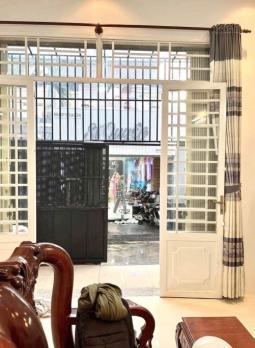 Nhà 63m2 (4.5m x 15m), Sổ vuông, NỞ HẬU tài lộc, chỉ 6.3 tỷ