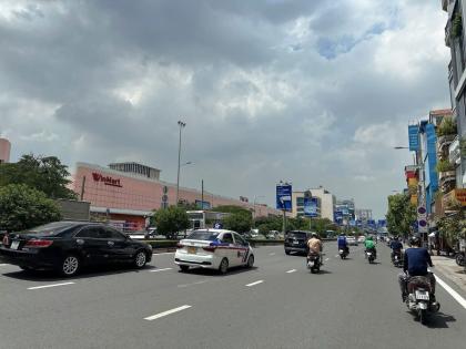 Bán nhà 5 tầng hẻm 8m Cộng Hòa 68m2 12PN tiện khai thác CHDV ngay VinCom Plaza 14.49 tỷ