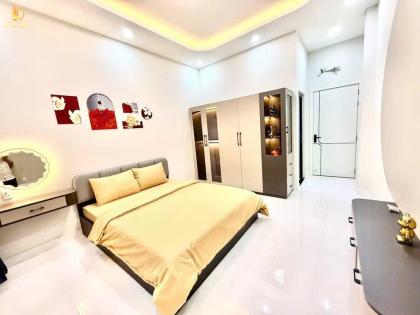 Bán Nhà Gò Vấp Mặt Tiền Nguyễn Văn Công (5,2×20) 3Tầng 16,XXTỷ