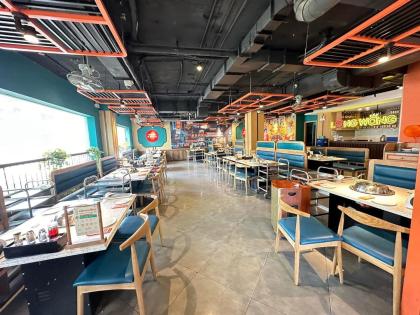 Bán nhà Lô Góc Mặt Phố Hàng Cót,Hoàn Kiếm 200m2 x 7T Thang máy, MT 17m 155 Tỷ
