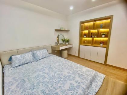 Bán căn hộ tầng 2 tập thể Bách Khoa, Hai Bà Trưng, 70m2, nhà đẹp full nội thất, ngõ ô tô