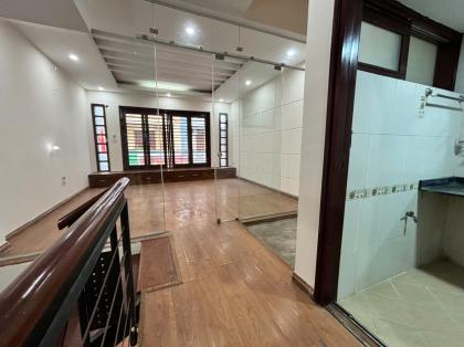 Cho thuê nhà MỚI ĐẸP KĐT Văn Quán 80m x 4 tầng 23 triệu 0903409888