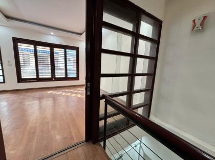 Cho thuê nhà MỚI ĐẸP KĐT Văn Quán 80m x 4 tầng 23 triệu 0903409888