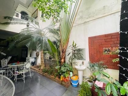 Bán nhà Đội Cấn, diện tích 375m x 4 tầng, mặt tiền 10m, giá 93 tỷ.