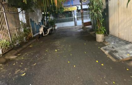 Chính chủ bán nhà CMT8.P5.Q.Tân Bình ( đi hẻm 207 Phạm Văn Hai rộng hơn,thoáng hơn ).Vị trí trung tâm,giáp quận 3,quận 1
