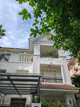 Bán biệt thự  song lập CIPUTRA, 240m2, mt 12m, 60tỷ.