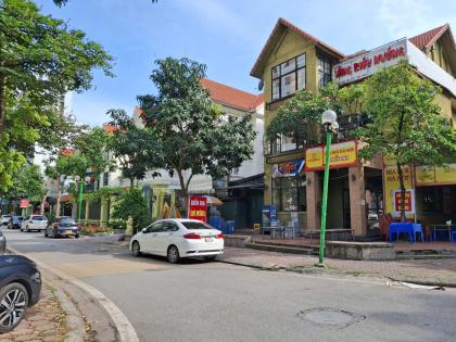 Cần Bán Biệt Thự Tây Nam Linh Đàm 180m2, 4 tầng, Nhỉnh 40 tỷ, phố Bùi Quốc Khái, phường Hoàng Liệt, quận Hoàng Mai