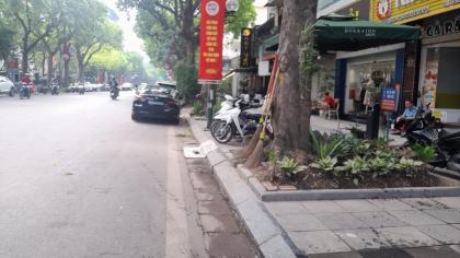 Bán Nhà Mặt Phố Quận Hoàn Kiếm 385m3TMT9,5m Tặng GPXD 10 Tầng 380 Tỷ Trần Hưng Đạo.