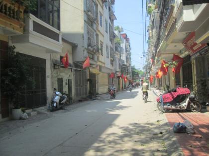 Lô Góc ngõ 132 Thanh Bình cạnh Làng VKCA, ô tô đỗ cửa 30m2 chỉ 6.28 tỷ. LH 0989626116