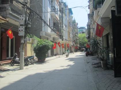 Lô Góc ngõ 132 Thanh Bình cạnh Làng VKCA, ô tô đỗ cửa 30m2 chỉ 6.28 tỷ. LH 0989626116