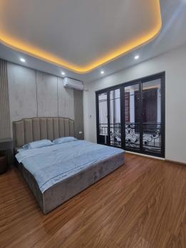 Bán nhà phố Lê Trọng Tấn, Thanh Xuân, nhà đẹp 6 tầng thang máy, lô góc 3 mặt thoáng, 7 chỗ vào nhà