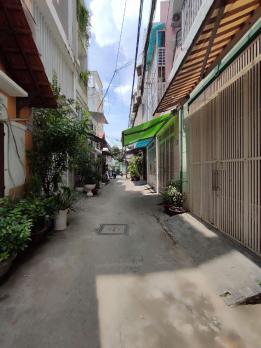 HẺM ÔTÔ 4.5m, Nhà 2 tầng, sổ NỞ HẬU tài lộc, giá chỉ 4.5 tỷ.
