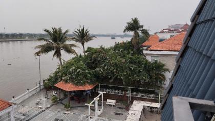 VILLA 5 sao view sông Vườn Lài APĐ ngang 12m 350m2 TẶNG hồ bơi chỉ 36 tỷ.