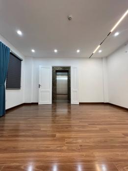 ????Kinh doanh vô địch, Mặt phố Cốm Vòng - Duy Tân 60/70m2 - 7T thang máy, 36 tỷ
