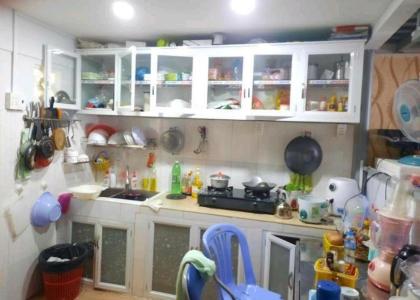 GẤP, GIẢM CHÀO 100tr, 2Tầng (4.4m x 11m), NỞ HẬU, Hoàn công, giá chỉ 4.2 tỷ