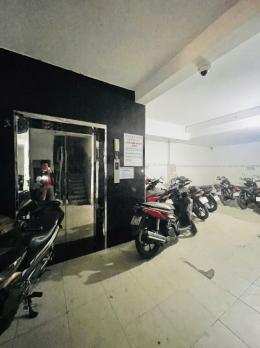 Bán nhà HXH Phạm Quý Thích ngay Chợ Tân Hương, 8x19m, 6 Tầng- 32 PN, còn 20.5 tỷ,