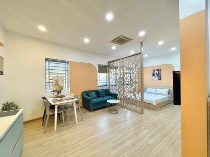 Bán tòa nhà 5 Tầng - 13 CHDV, Hẻm 5m Tống Văn Hên - Trường Chinh, 7x20m, 18.8 tỷ