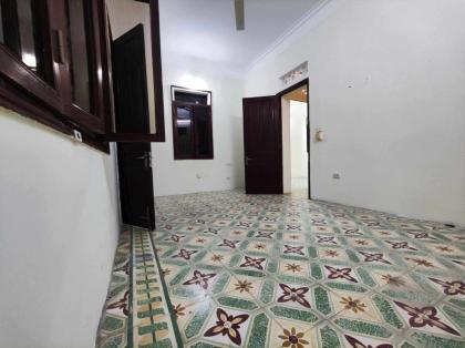 CHO THUÊ NHÀ RIÊNG PHỐ ĐỘI CẤN, BA ĐÌNH, NHÀ ĐẸP, 5M RA PHỐ